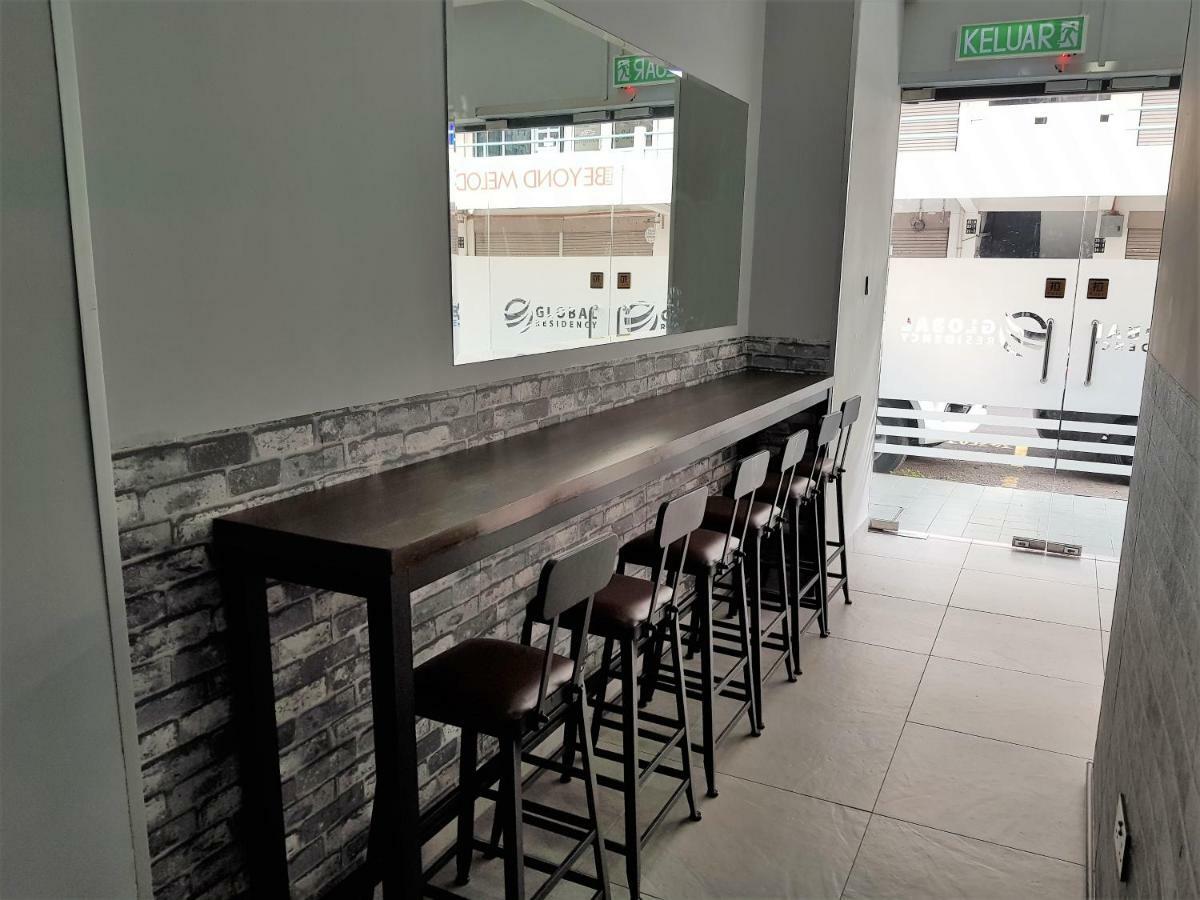 Global Residency Hotel Kota Kinabalu Kültér fotó